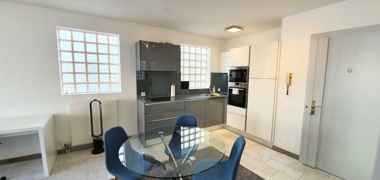 Grenade Apartment Genf